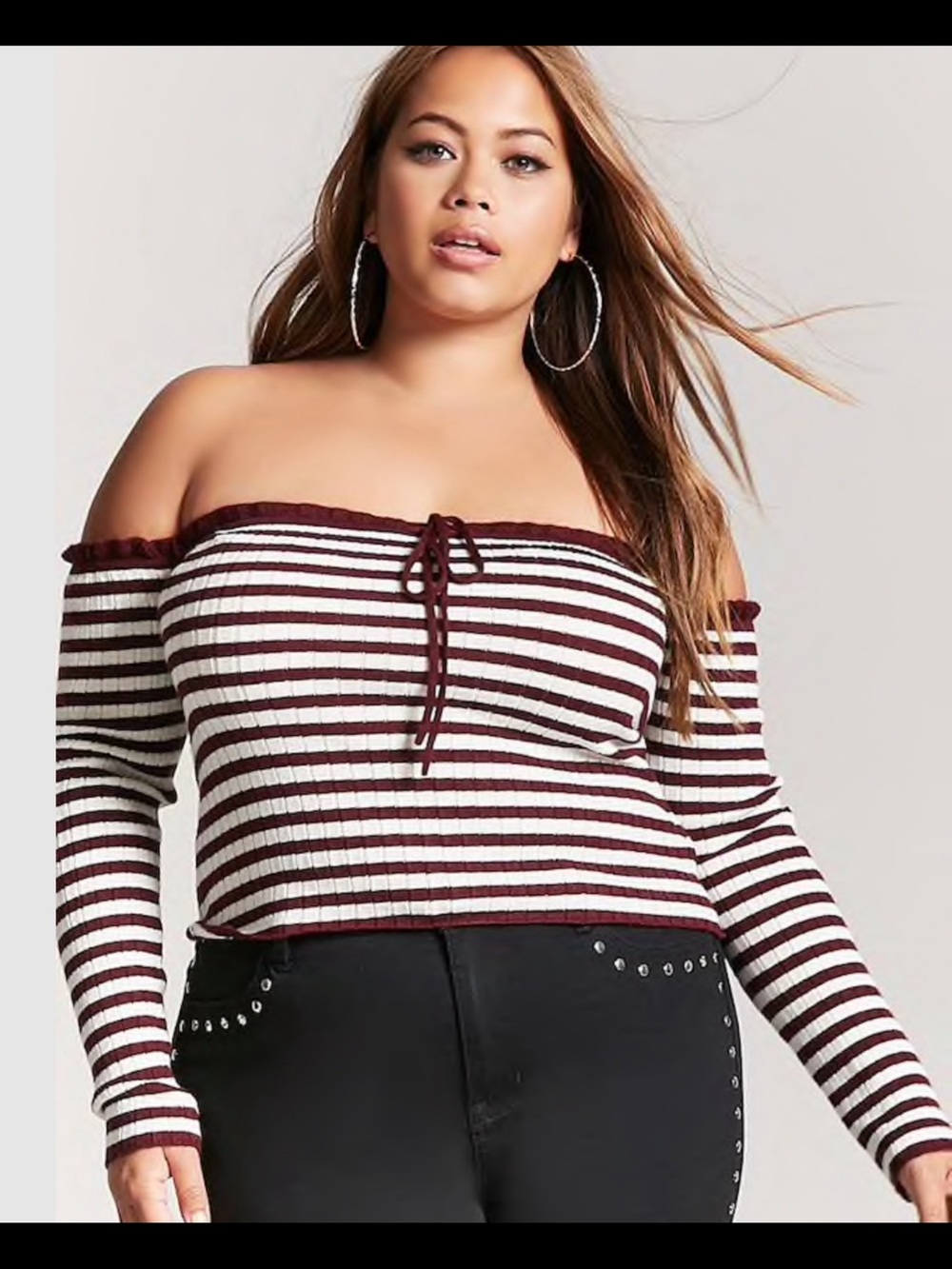 Plus Size Lettuce-Edge Crop Top